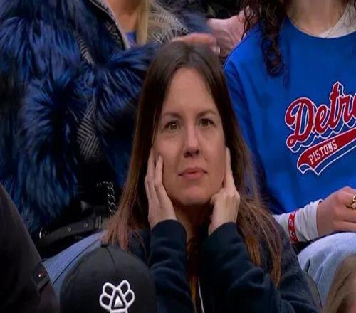 重温校园经,日在校园,复刻版隆重,彩神网,彩票预测,彩票平台,在线投注,数据分析